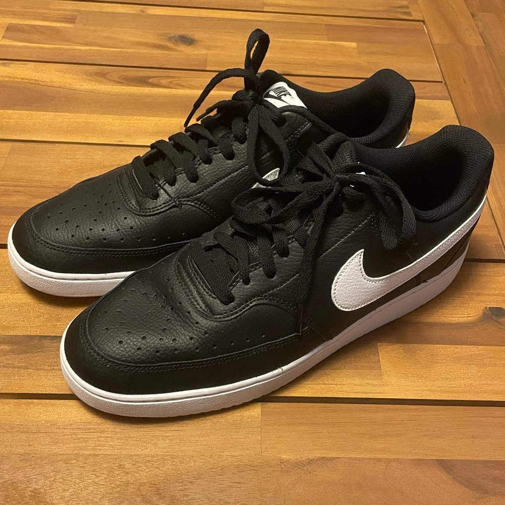 Nike Court Vision Low